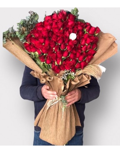 100 Kırmızı 1 Beyaz Gül